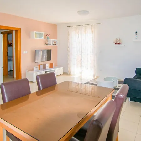 Etera Apartment