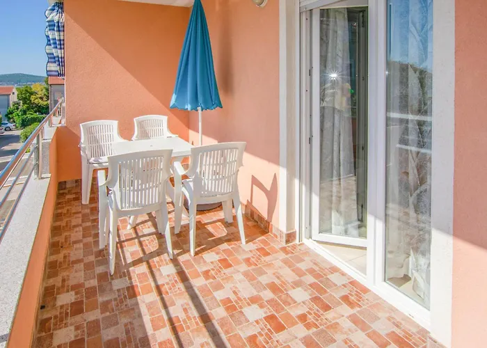 Etera * Свети-Филип-и-Яков